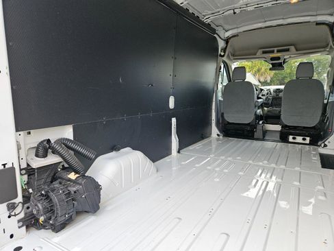 Used 2016 Ford Transit 250 148 Medium Roof RWD image 22