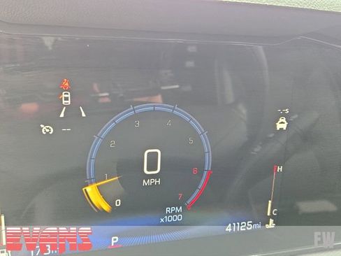 Used 2024 Chevrolet TrailBlazer LT w/ Driver Confidence Package image 5