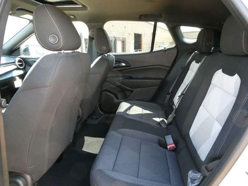 New 2026 Chevrolet Trax RS w/ Sunroof Package FWD image 13