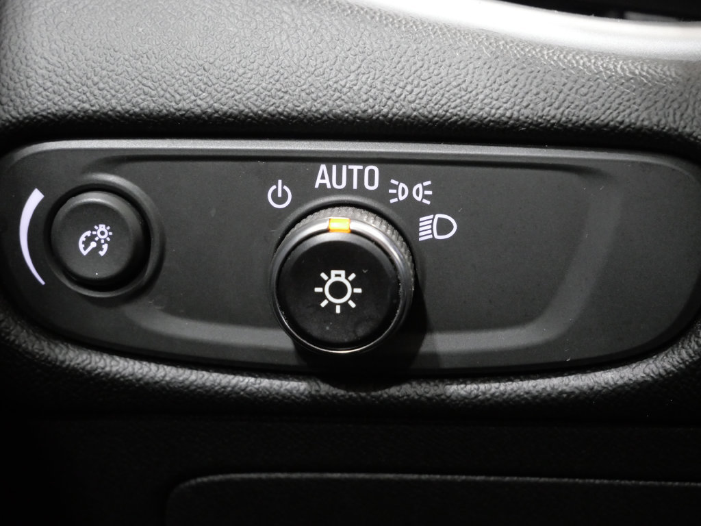 Used 2024 Chevrolet Malibu LT FWD image 14