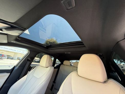 Certified 2025 BMW i4 eDrive40 image 25