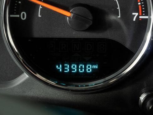 Used 2018 Jeep Wrangler Unlimited Sport w/ Connectivity Group AWD/4WD image 11