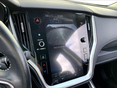 Used 2024 Subaru Outback Premium image 20