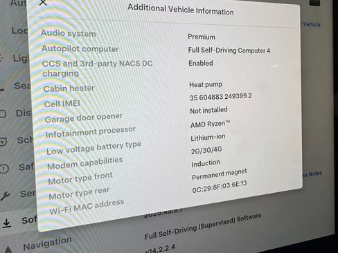 Used 2024 Tesla Model Y Long Range image 31