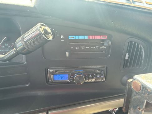 Used 1996 Ford E-350 and Econoline 350 RWD image 12