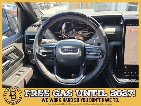 New 2026 GMC Yukon AT4 Ultimate AWD/4WD image 12