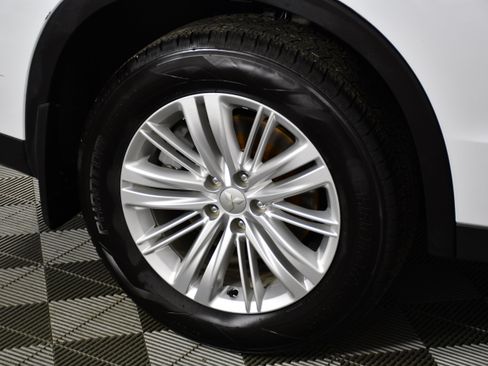 Used 2023 Mitsubishi Outlander ES AWD/4WD image 49