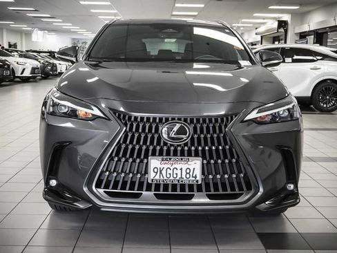 Used 2024 Lexus NX 250 FWD w/ Cold Area Package image 4