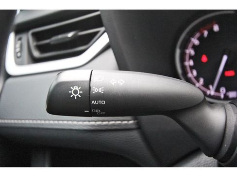 Used 2024 Toyota RAV4 XLE w/ Convenience Package FWD image 20