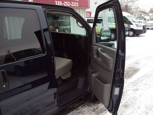 Used 2013 Chevrolet Express 1500 LT w/ LT Preferred Equipment Group image 13