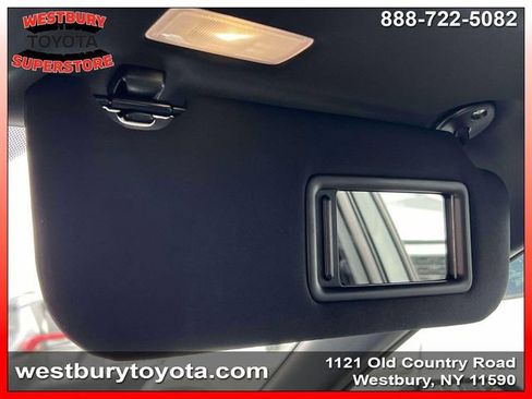 Used 2026 Toyota Camry SE w/ Convenience Package FWD image 32