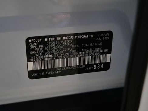 Used 2024 Mitsubishi Outlander ES image 44