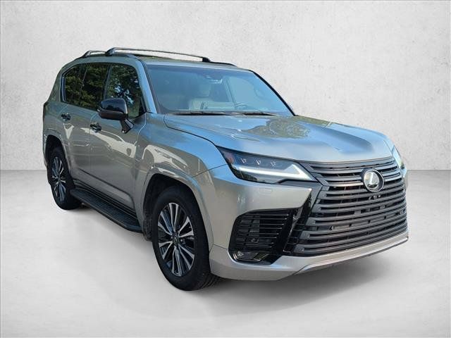 Used 2022 Lexus LX 600 4WD w/ Appearance Package image 3
