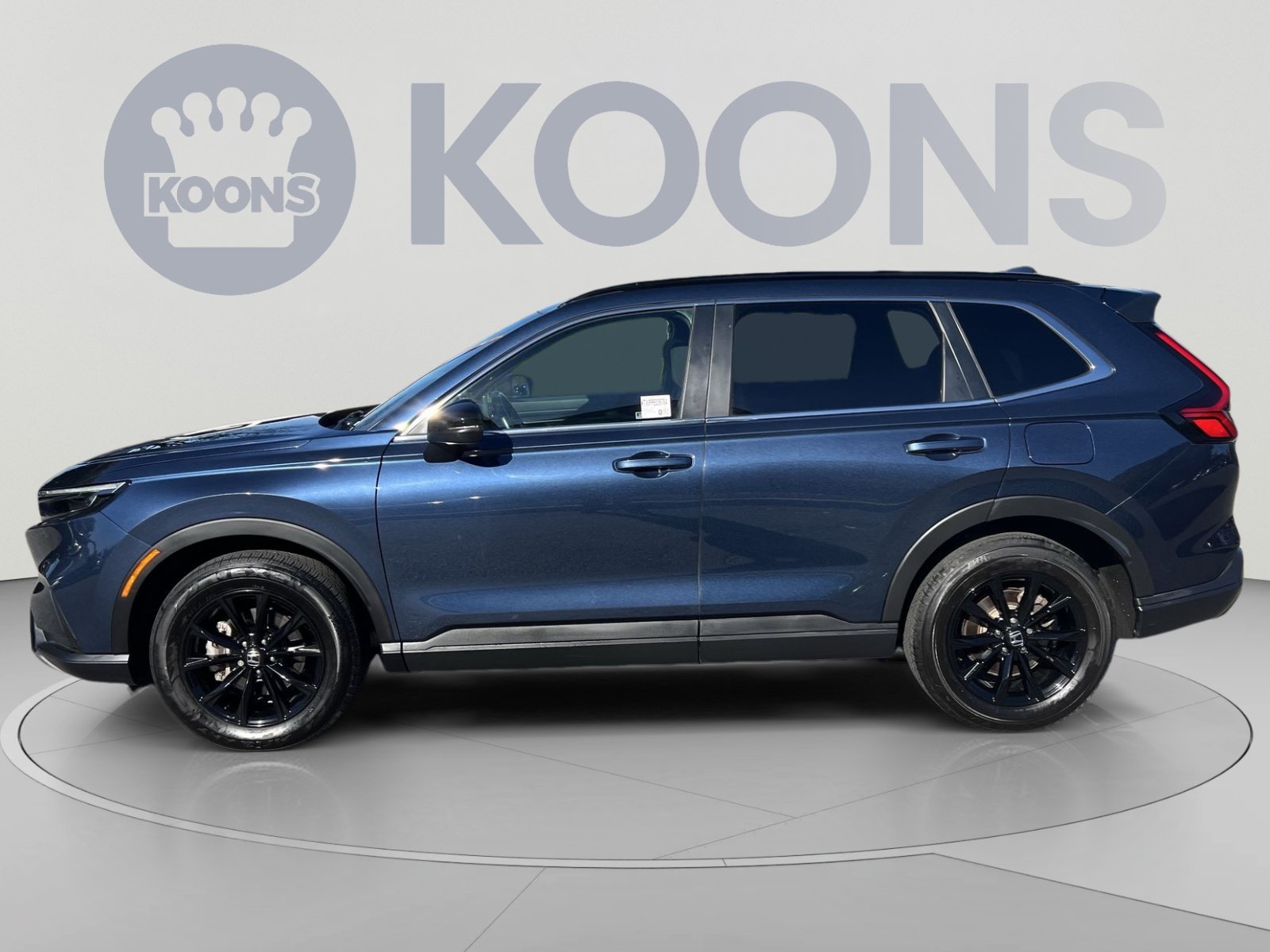 Used 2023 Honda CR-V Sport image 2