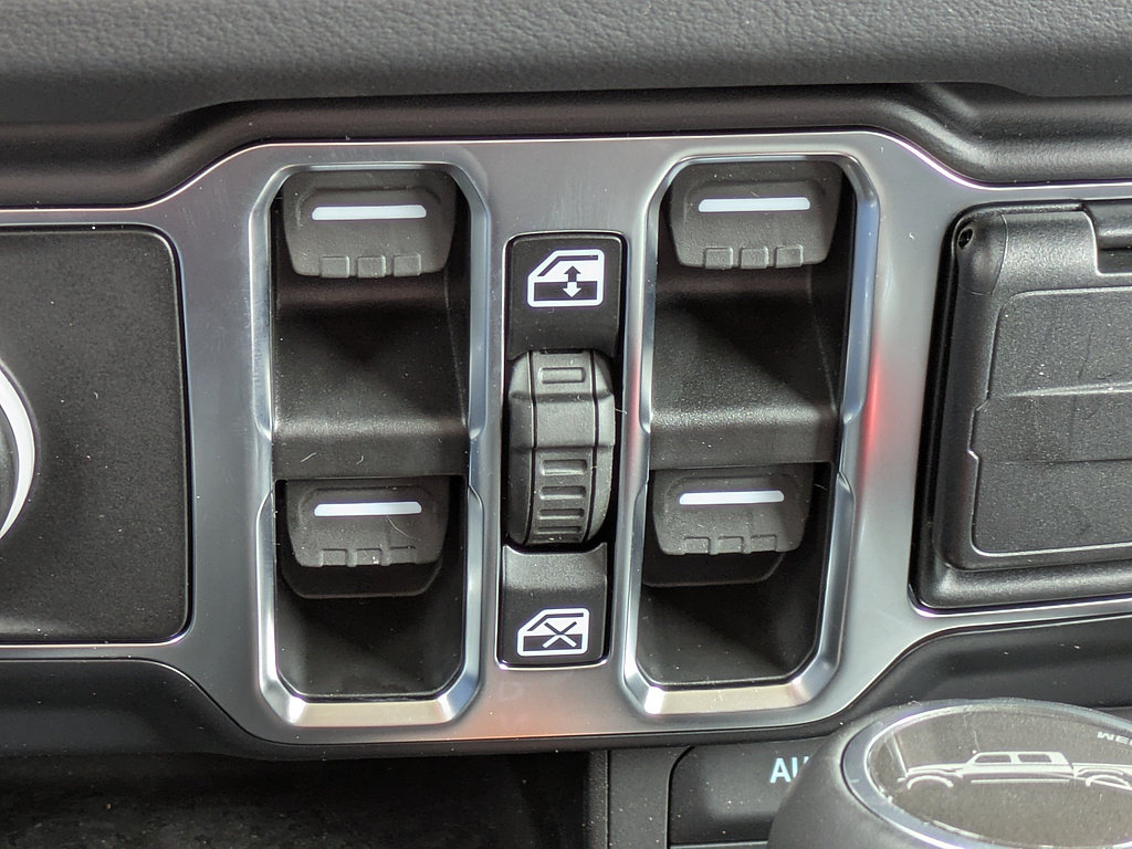 New 2026 Jeep Gladiator Sport AWD/4WD image 25