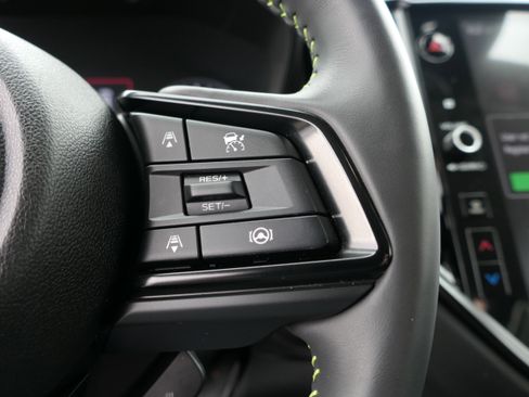 Certified 2025 Subaru Ascent Bronze Edition AWD/4WD image 16