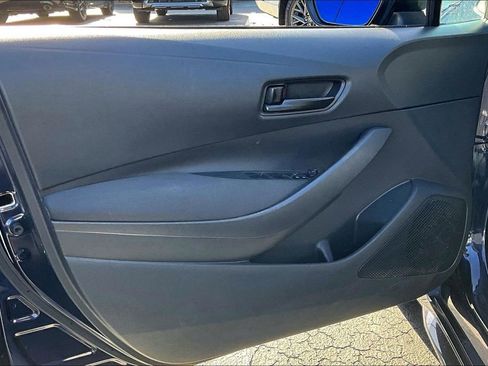 Used 2023 Toyota Corolla LE image 18