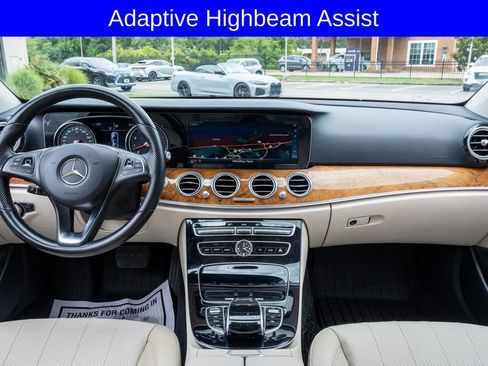 Used 2017 Mercedes-Benz E 300 4MATIC image 18