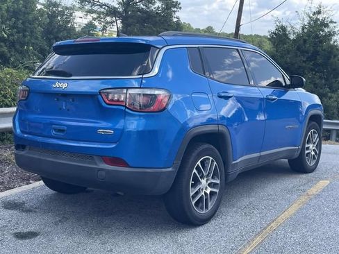 Used 2019 Jeep Compass Latitude FWD image 6