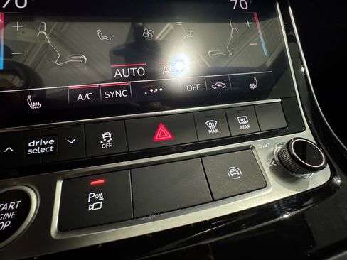 Used 2023 Audi Q7 2.0T Premium w/ Convenience Package image 25