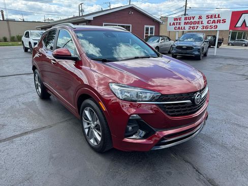 Used 2023 Buick Encore GX Select w/ Sport Touring Package FWD image 3