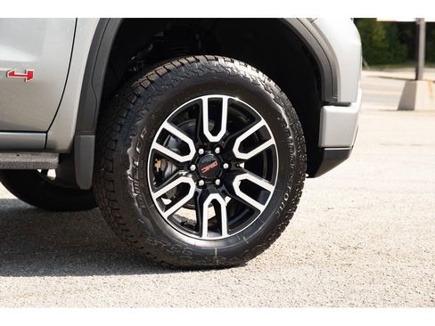 New 2026 GMC Sierra 1500 AT4 image 10