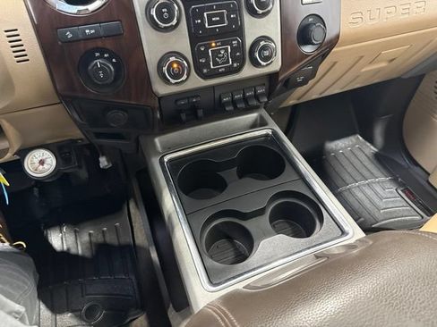 Used 2014 Ford F350 Lariat w/ Lariat Ultimate Package AWD/4WD image 21