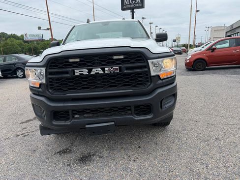 Used 2019 RAM 2500 Tradesman AWD/4WD image 8
