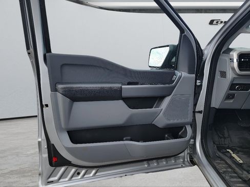 Used 2022 Ford F150 XLT AWD/4WD image 9