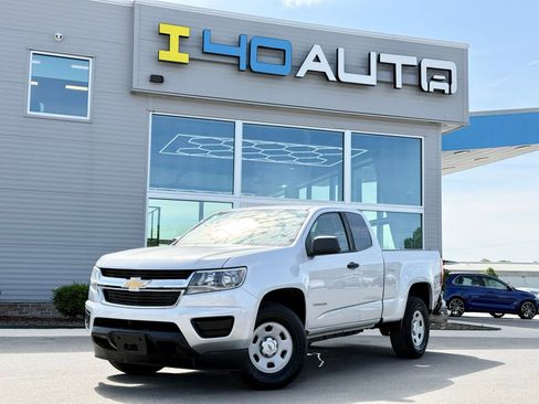 Used 2017 Chevrolet Colorado W/T w/ WT Convenience Package RWD image 1