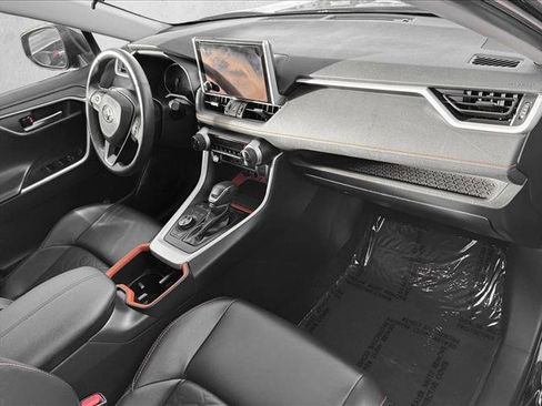 Used 2024 Toyota RAV4 Adventure image 20