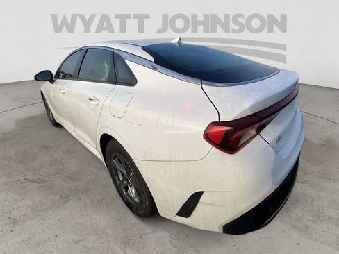 Used 2023 Kia K5 LXS image 7