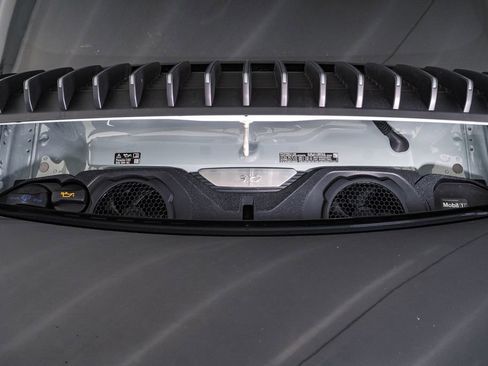 Certified 2025 Porsche 911 Carrera T RWD image 35