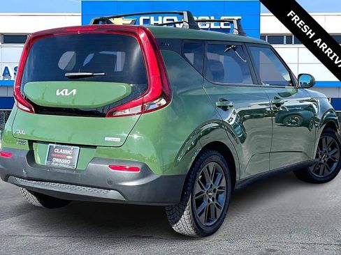 Used 2022 Kia Soul EX image 5