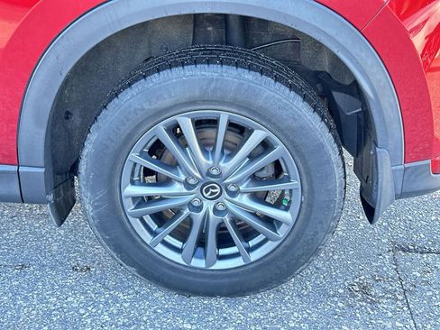 Used 2017 MAZDA CX-5 Touring w/ Preferred Equipment Package image 12