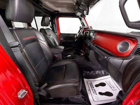 Used 2020 Jeep Wrangler Unlimited Rubicon w/ Dual Top Group image 28