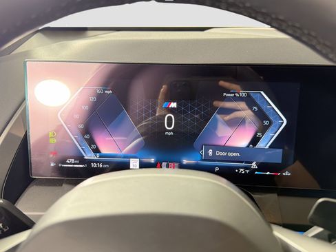 Certified 2025 BMW X3 xDrive30i w/ M Sport Package image 11