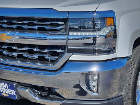 Used 2018 Chevrolet Silverado 1500 LTZ w/ Texas Edition image 7