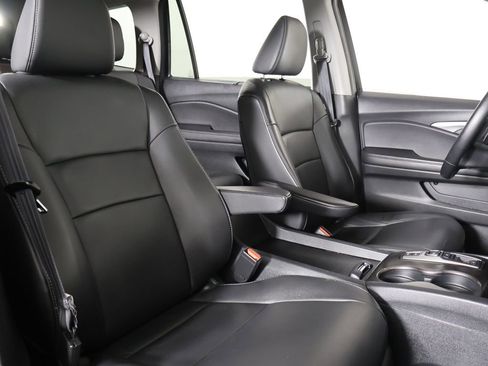 Used 2022 Honda Pilot Special Edition image 32