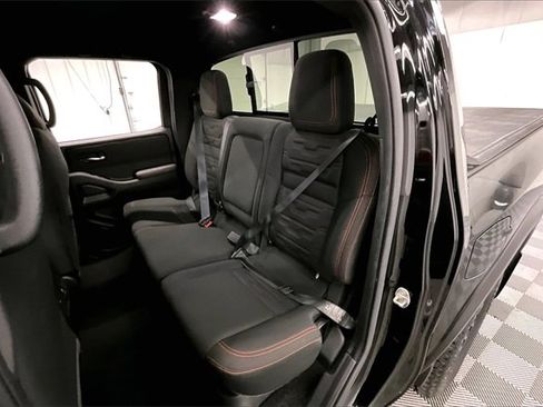 Used 2023 Nissan Frontier PRO-4X w/ Pro Convenience Package image 20