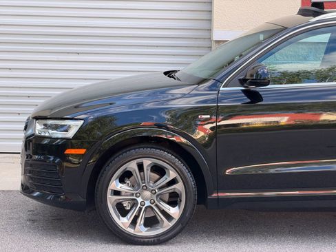 Used 2017 Audi Q3 2.0T Prestige w/ Prestige Package AWD/4WD image 18