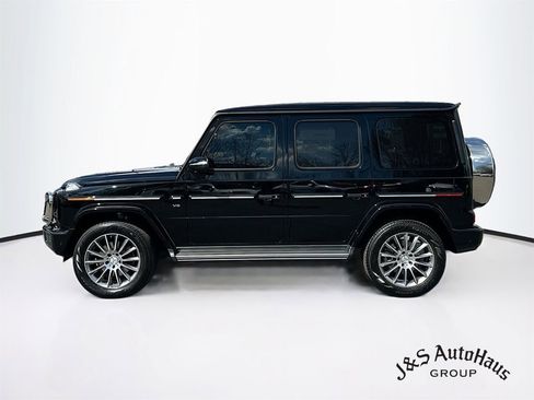 Used 2024 Mercedes-Benz G 550 image 4