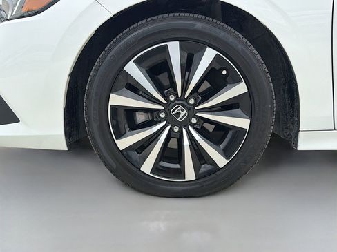 Used 2024 Honda Civic EX image 31