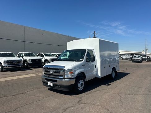 New 2026 Ford E-350 and Econoline 350 Super Duty w/ Power Equipment Group RWD image 6