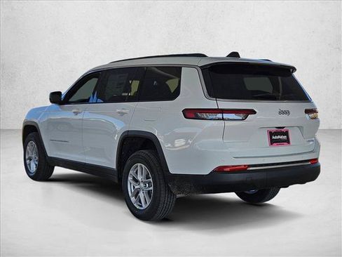 New 2026 Jeep Grand Cherokee L Laredo RWD image 9
