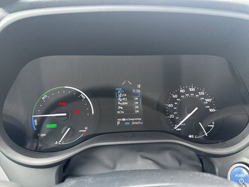 Certified 2023 Toyota Sienna XSE image 25