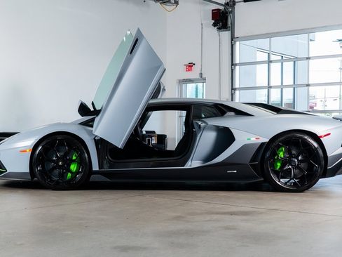 Used 2022 Lamborghini Aventador LP 780-4 Ultimae image 11