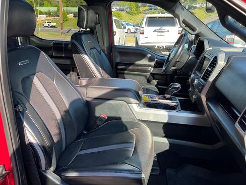 Used 2018 Ford F150 Platinum w/ Equipment Group 701A Luxury image 14