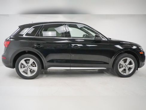 Used 2020 Audi Q5 2.0T Premium w/ Convenience Package image 9