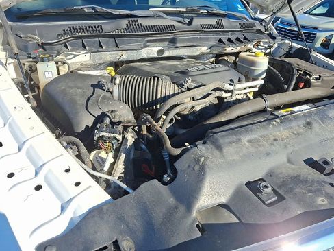 Used 2014 RAM 2500 Tradesman w/ Chrome Appearance Group image 27